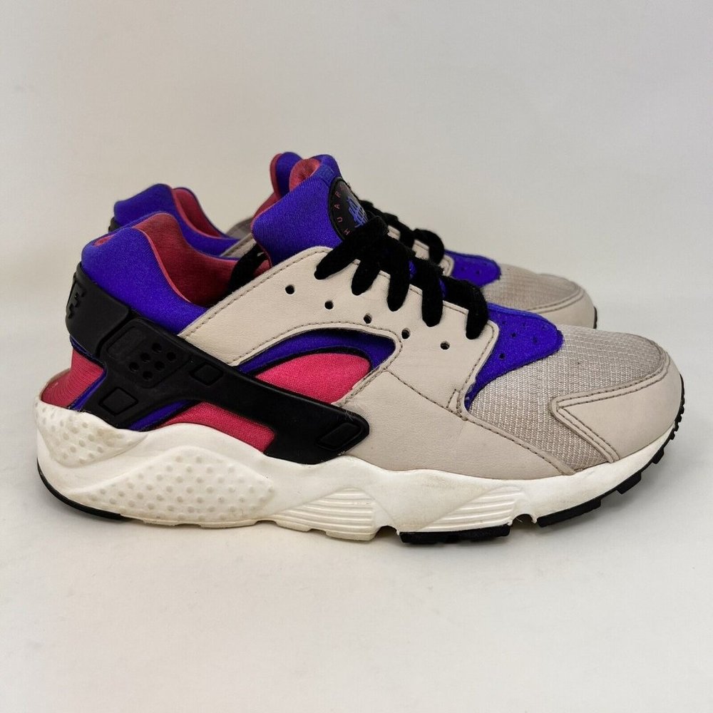Nike Huarache Running Shoes Desert Sand Violet Size 6Y / Women’s Size 7.5